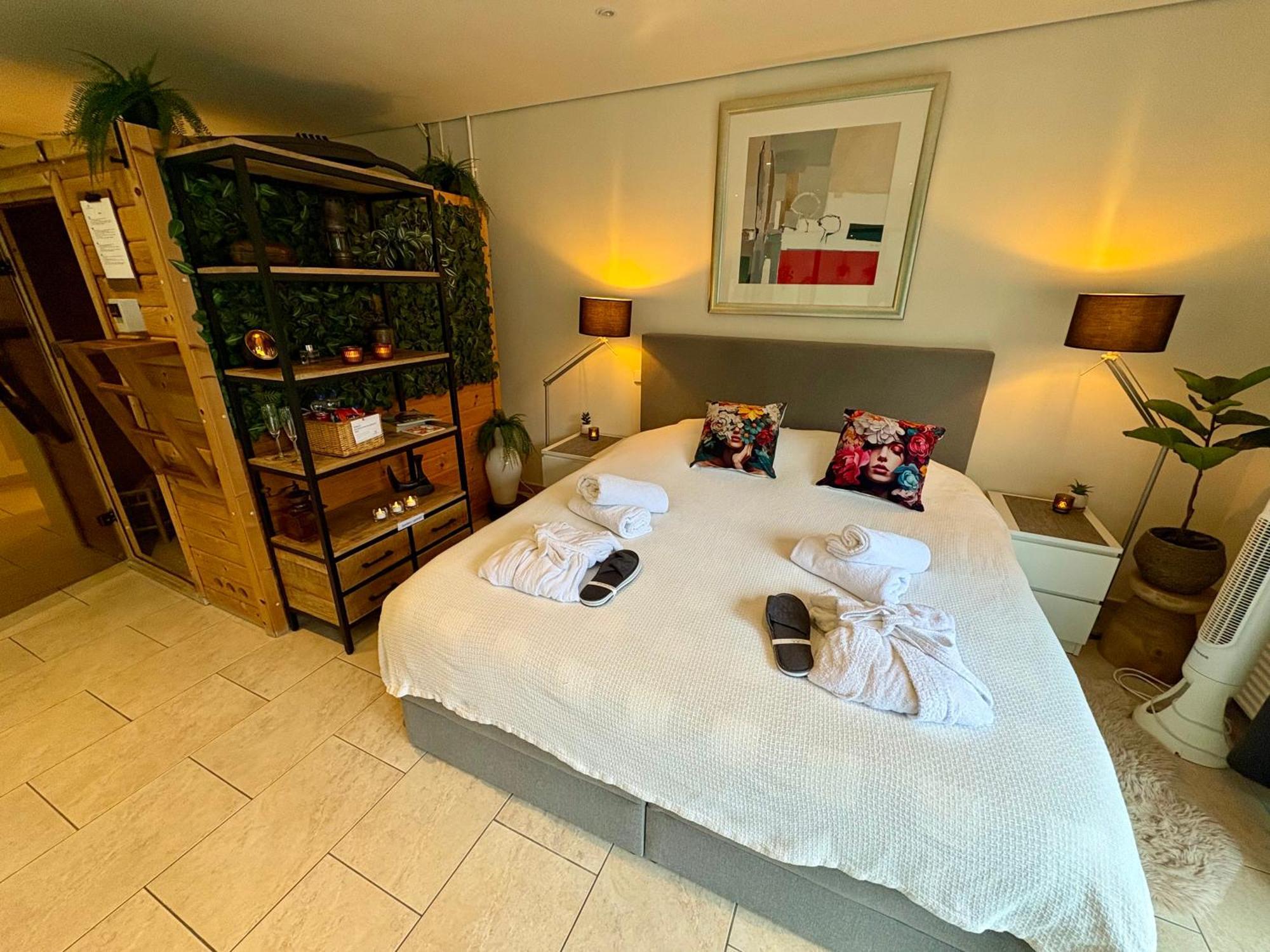 B&B Wellness Soest Bagian luar foto