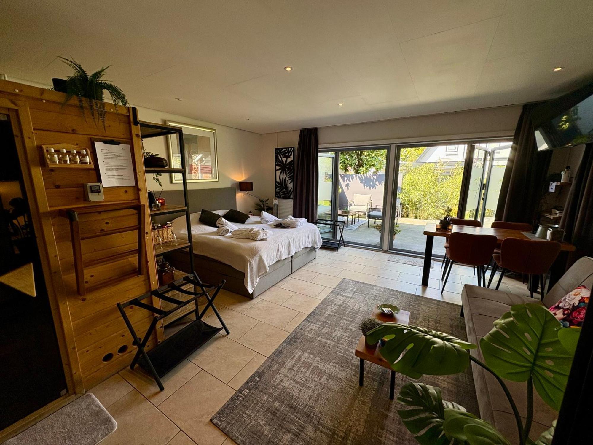 B&B Wellness Soest Bagian luar foto